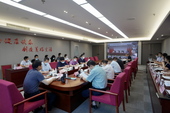 四川旅投集團召開疫情防控工作領導小組2022年第3次會議 集團黨委書記、董事長、疫情防控工作領導小組第一組長任丁主持會議并講話