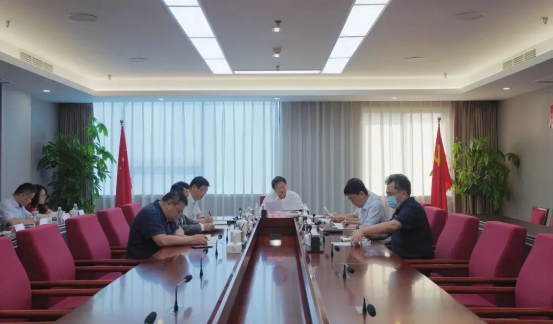 省旅投集團黨委召開學(xué)習(xí)貫徹習(xí)近平新時代中國特色社會主義思想主題教育專題研討暨黨委理論學(xué)習(xí)中心組研討會